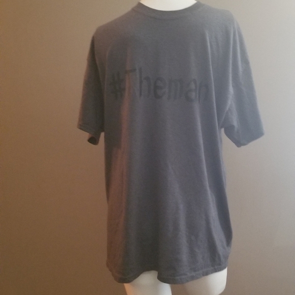The Man gildan  large theman - Picture 1 of 2